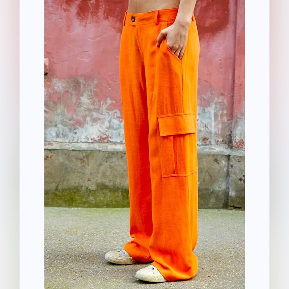 Urban Outfitters Linen Blend Low Rise Cargo Pants - Picture 5 of 11